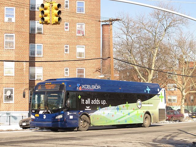 XDE40 demo bus on B6 Limited in Brooklyn