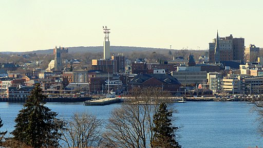 New London skyline from Fort Griswold, December 2017