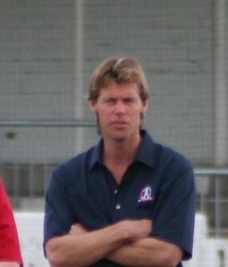 <span class="mw-page-title-main">Nick Knight (cricketer)</span> English cricketer