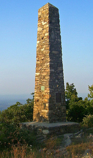 DAR monument on North Beacon summit North Beacon Mountain DAR monument.jpg