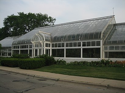 How to get to Oak Park Conservatory with public transit - About the place