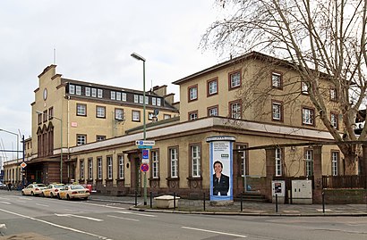 So kommt man zu Offenbach Main Hbf mit den Öffentlichen - Mehr zum Ort Hier