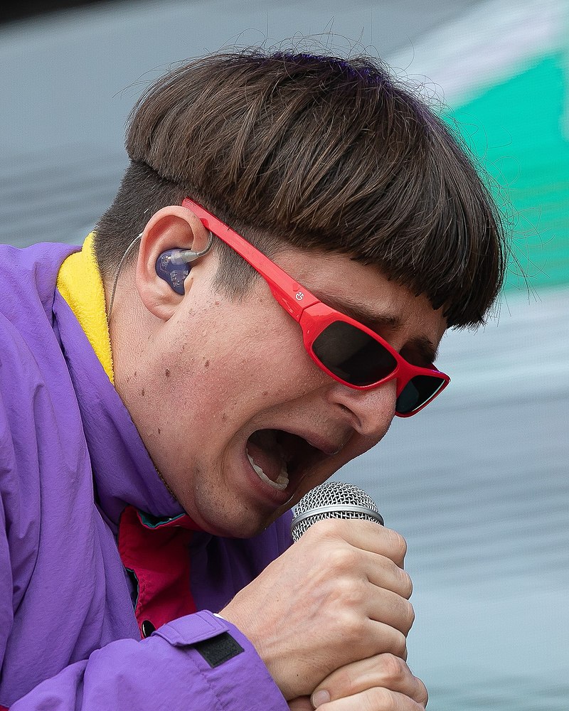 Bowl cut oliver tree