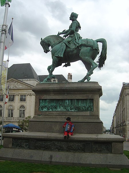 File:Orleans Statue Jeanne d'Arc.jpg