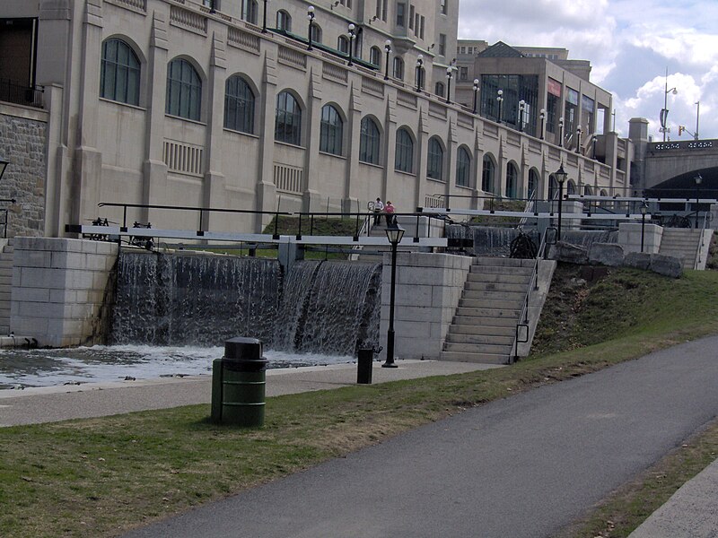 File:Ottawa canal locks.JPG