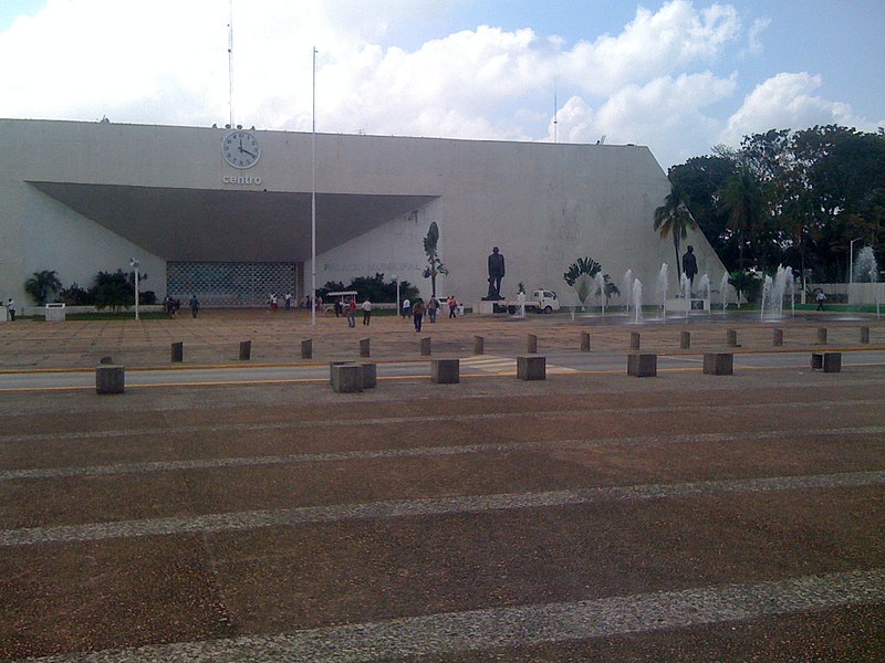 File:Palacio Municipal Villahermosa - panoramio.jpg