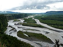 Teams began the leg by rafting down the Pastaza River. Pastaza.jpg