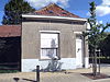 Klompenmakerij Van Moere met blokstal en klompenmakerswoning