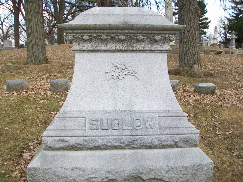 File:Phebe Sudlow Grave.jpg