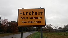 Place name sign Hundheim - K 2829.jpg