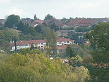 Pouilly, vue de l'ouest.