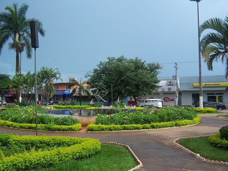 File:Praça Matriz - panoramio.jpg