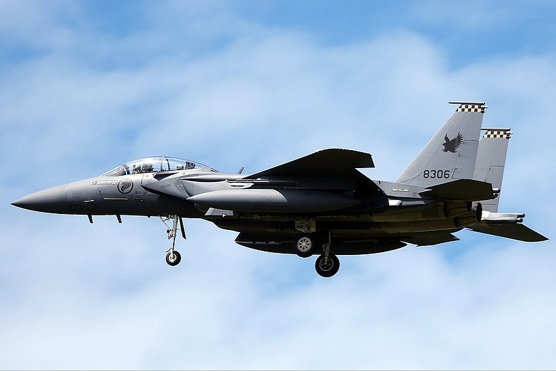 File:RSAF Boeing F-15SG Strike Eagle DRW Butler.jpg