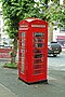 Red kios telepon umum, High Street - geograph.org.inggris - 892318.jpg