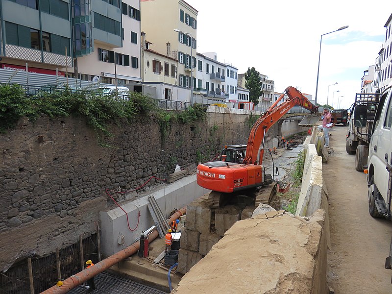 File:Ribeira de Santa Luzia, Funchal - 2020-06-30 - IMG 6835.jpg