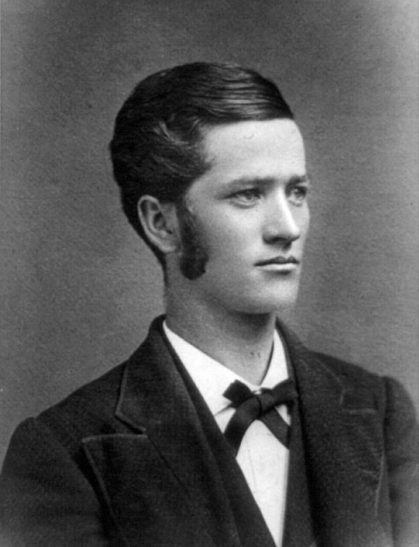 Robert M. La Follette's college yearbook photo, 1879