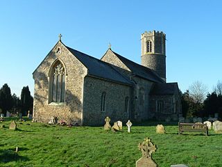<span class="mw-page-title-main">Roydon, South Norfolk</span> Human settlement in England