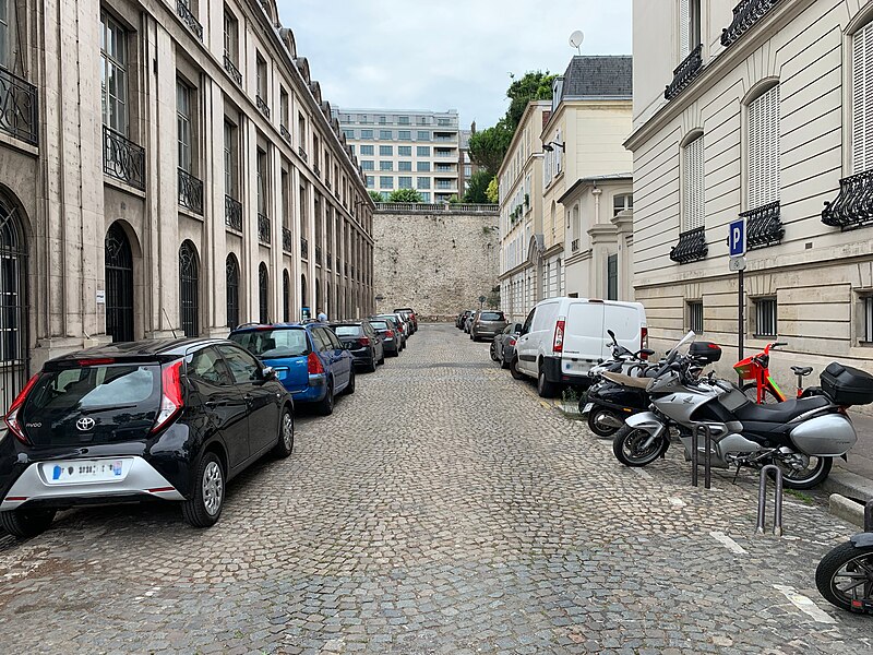 File:Rue Foucault - Paris XVI (FR75) - 2021-08-18 - 1.jpg