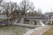 Schweinfurt, Maininsel 3, Walzenwehr