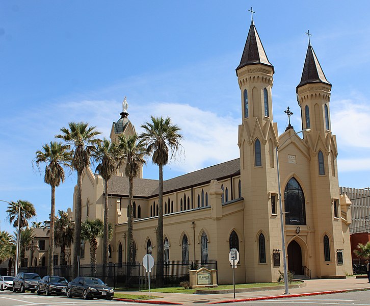 File:St. Mary's Cathedral Basilica - Galveston 01.jpg