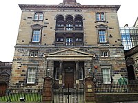 St Aloysius College by Thomas Nugent Geograph 3906553.jpg