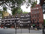 Staple Inn, Лондон, Великобритания - 20050821.jpg