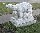 Eisbärenmutter von Stephan Horota, Berlin