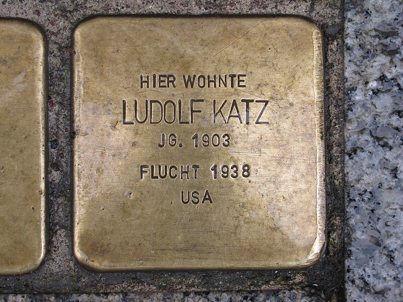 File:Stolperstein Ludolf Katz, 1, Groner Straße 9, Mitte, Göttingen, Landkreis Göttingen.jpg