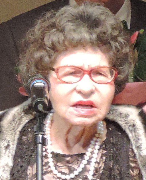 Stoyanka Mutafova