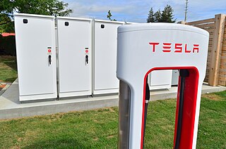 <span class="mw-page-title-main">Tesla Powerpack</span> Large-scale battery energy storage product manufactured by Tesla Energy