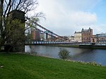 Clyde Street Dan South Portland Street, Jembatan Gantung