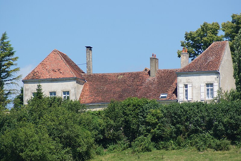 File:The chateau (2720027731).jpg