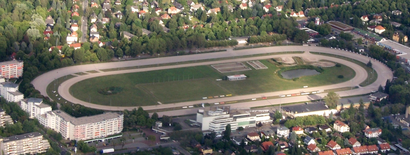 So kommt man zu Trabrennbahn Mariendorf mit den Öffentlichen - Mehr zum Ort Hier