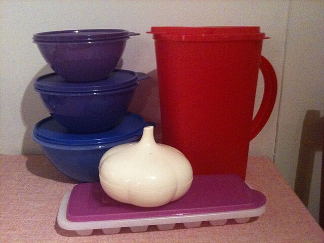 Tupperware containers from 2011