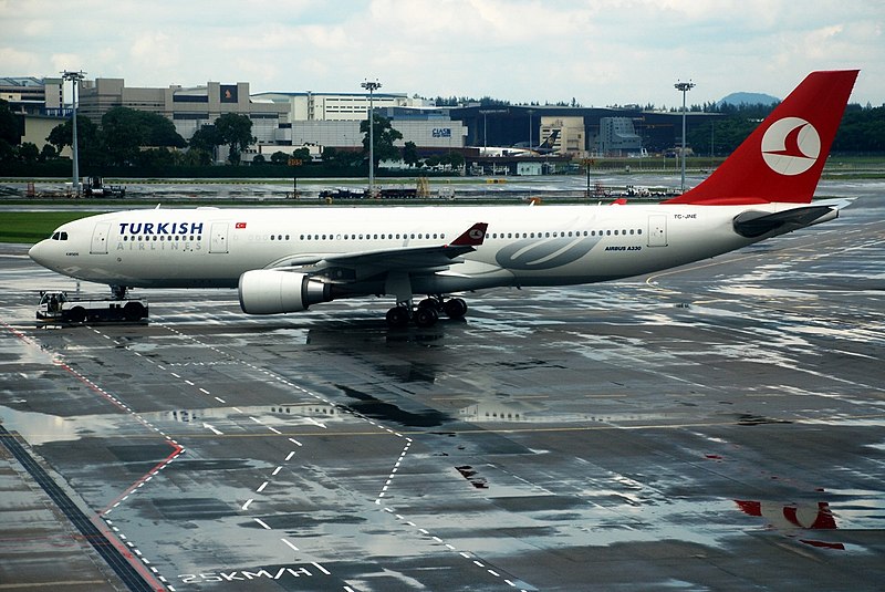 File:Turkish Airlines Airbus A330-200, SIN.jpg