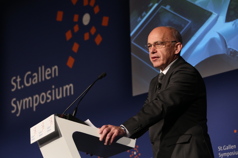 File:Ueli Maurer at the St. Gallen Symposium 2012.png