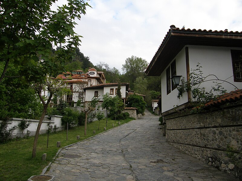 File:Varosha, Blagoevgrad.jpg