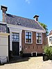 Pastoorshuis Voorm. pastoorshuis (1580-1723: pastorie) (1723-1840: grietenijhuis)[1][5]