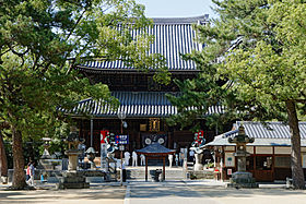Zentsu-ji in Zentsu-ji City Kagawa pref46n4350.jpg