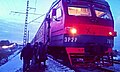 Неисправный поезд над эстакадой (г. Климовск).jpg