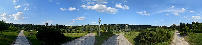 File:Феофанія (садово-парковий комплекс) DSC 0654 stitch 1.jpg