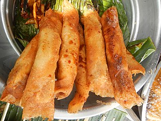 <span class="mw-page-title-main">Turon (food)</span> Sweet dish from Filipino cuisine