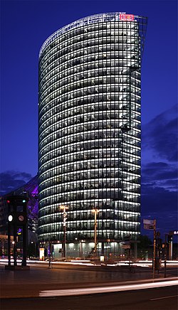 בניין מטה הדויטשה באן בכיכר פוטסדאם, ברלין