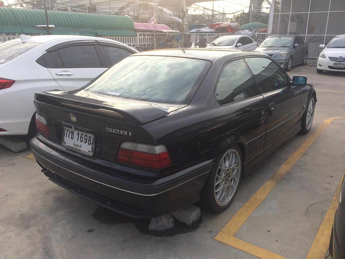 BMW 328 e36 купе