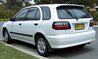 Nissan Almera Fünftürer (1998–2000)