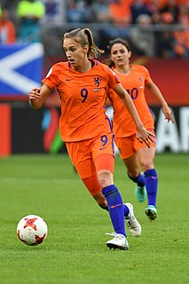 <span class="mw-page-title-main">Vivianne Miedema</span> Dutch footballer (born 1996)