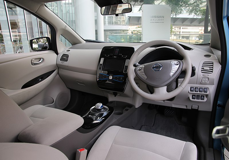 File:2017 Nissan Leaf interior.jpg
