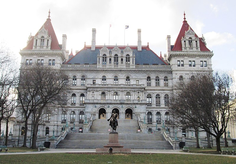 File:2019 New York State Capitol southeast facade, Albany, New York.jpg