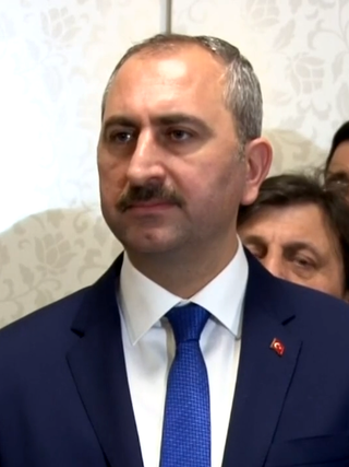 <span class="mw-page-title-main">Abdulhamit Gül</span> Turkish politician (born 1977)