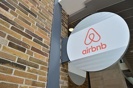 Airbnb in Toronto